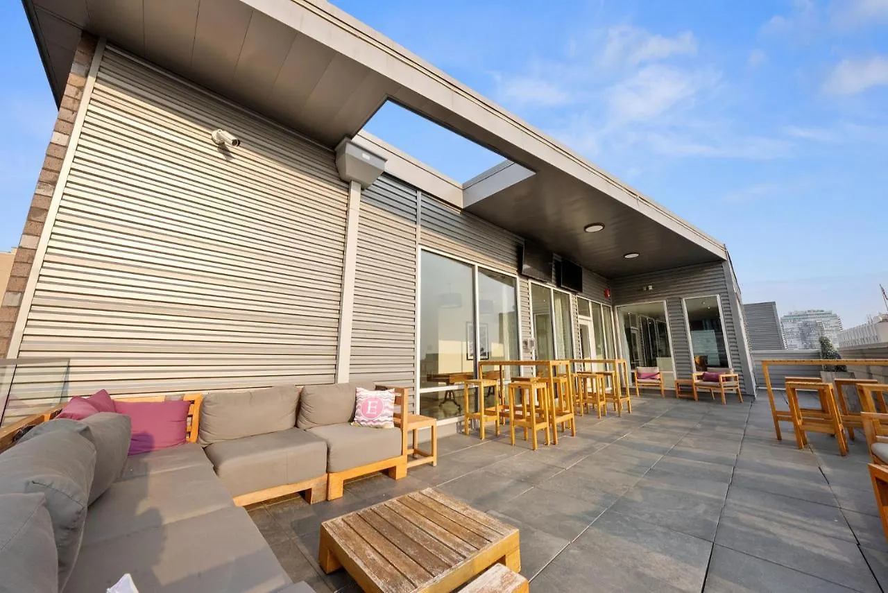 The Edge On 4Th By Airriva Apartment Louisville