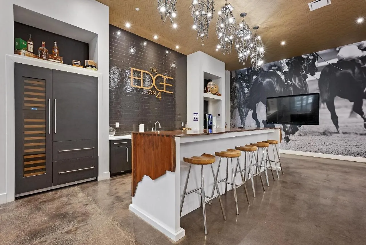 The Edge On 4Th By Airriva Apartment Louisville