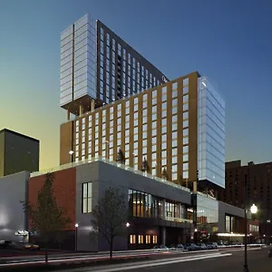 4* Отель Omni