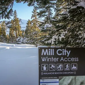 The Summit 72 Mammoth Lakes